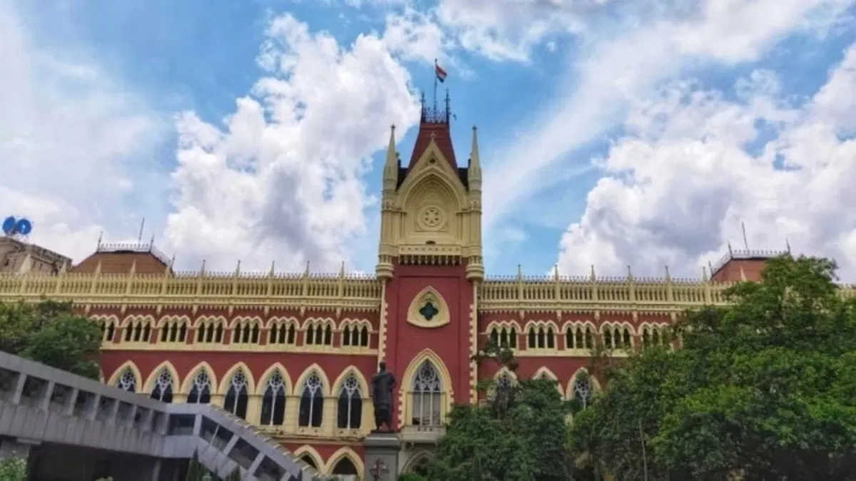कलकत्ता हाईकोर्ट ने बंगाल सरकार को त्यौहारी सीजन मे शांति सुनिश्चित ...
